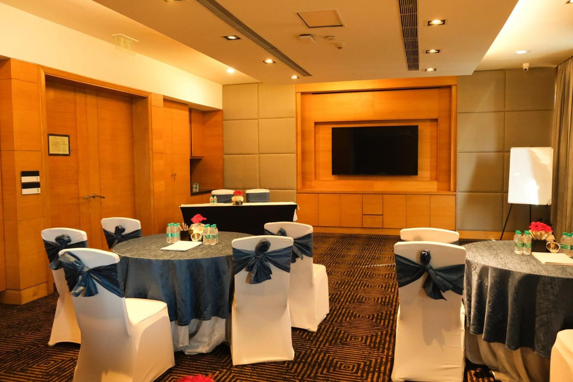 Crowne Plaza Today Gurugram By Ihg Gurgaon Eksteriør bilde